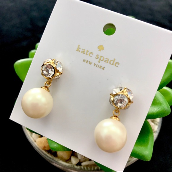Kate Spade Gold Pearl Drop Lady Marmalade Earrings - Picture 2 of 6
